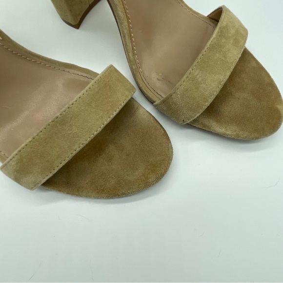 Steve Madden Carsron Tan Suede Strappy Heels - Picture 5 of 10